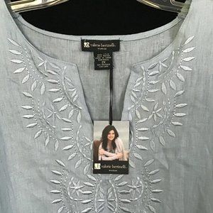NWT Valerie Bertinelli Seafoam Embroidered Top 2X
